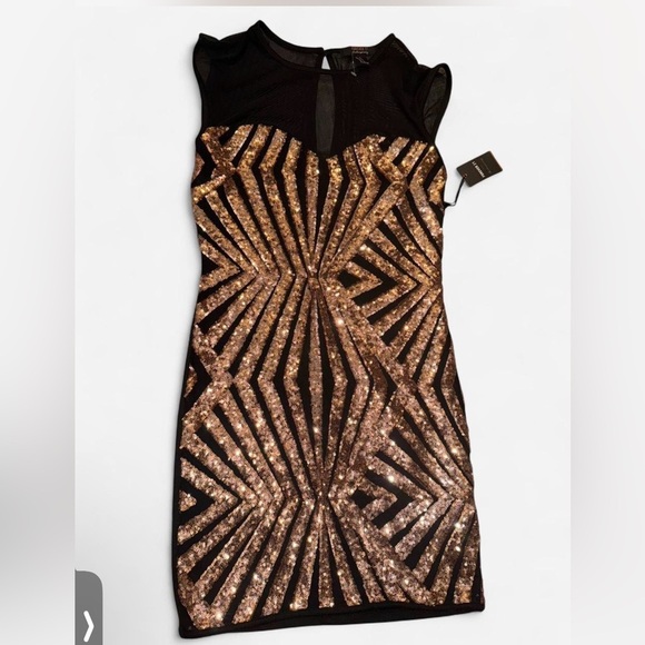 Forever 21 Dresses & Skirts - Forever 21 Gold Sequin Bodycon Mini Dress